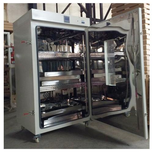 5萬(wàn)儀器種類(lèi):精密烘箱產(chǎn)地類(lèi)別:國(guó)產(chǎn)溫度范圍:rt 10～300℃溫度波動(dòng)