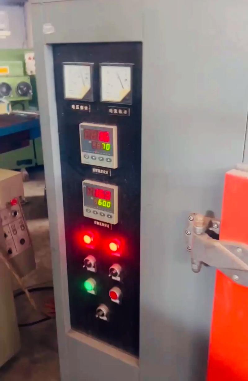 精密烘箱 工廠新到電熱鼓風(fēng)干燥箱的選購(gòu)與使用解析